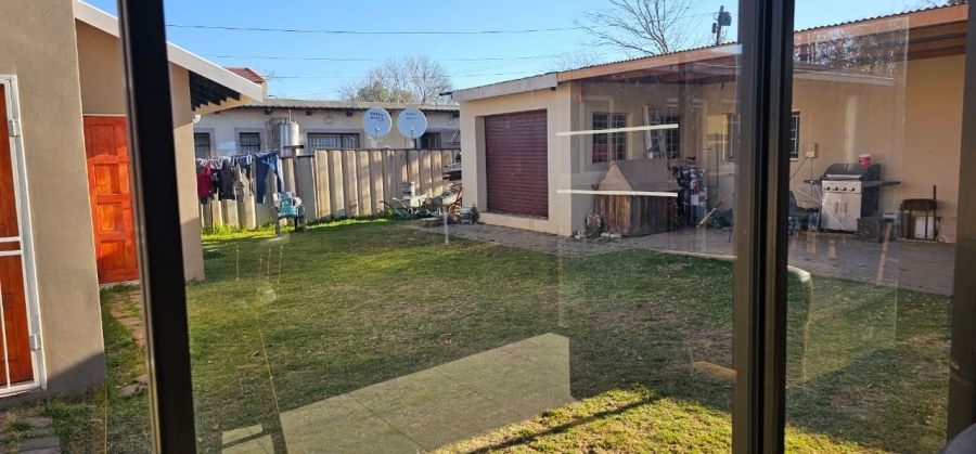 4 Bedroom Property for Sale in Brandwag Free State